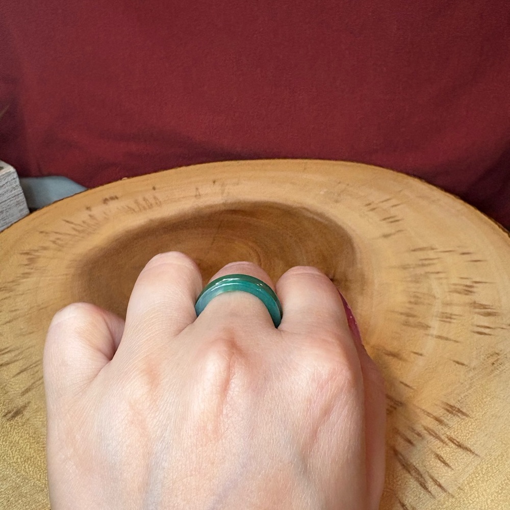 Green Ring Set💚 - Picture 8 of 9